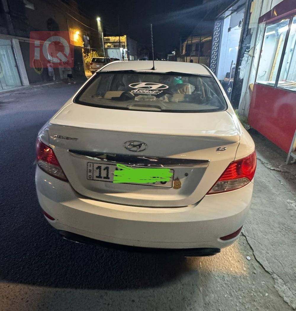 هیوندای ئەکسنت